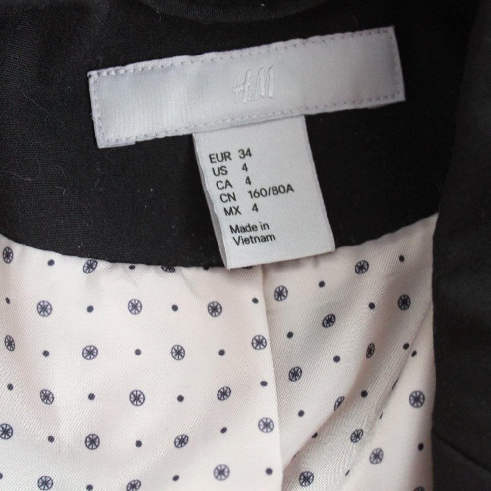H&M Blazer - Picture 4 of 4